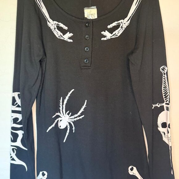 Bones Dagger Spider Long-Sleeve Lounge Romper - Picture 2 of 6